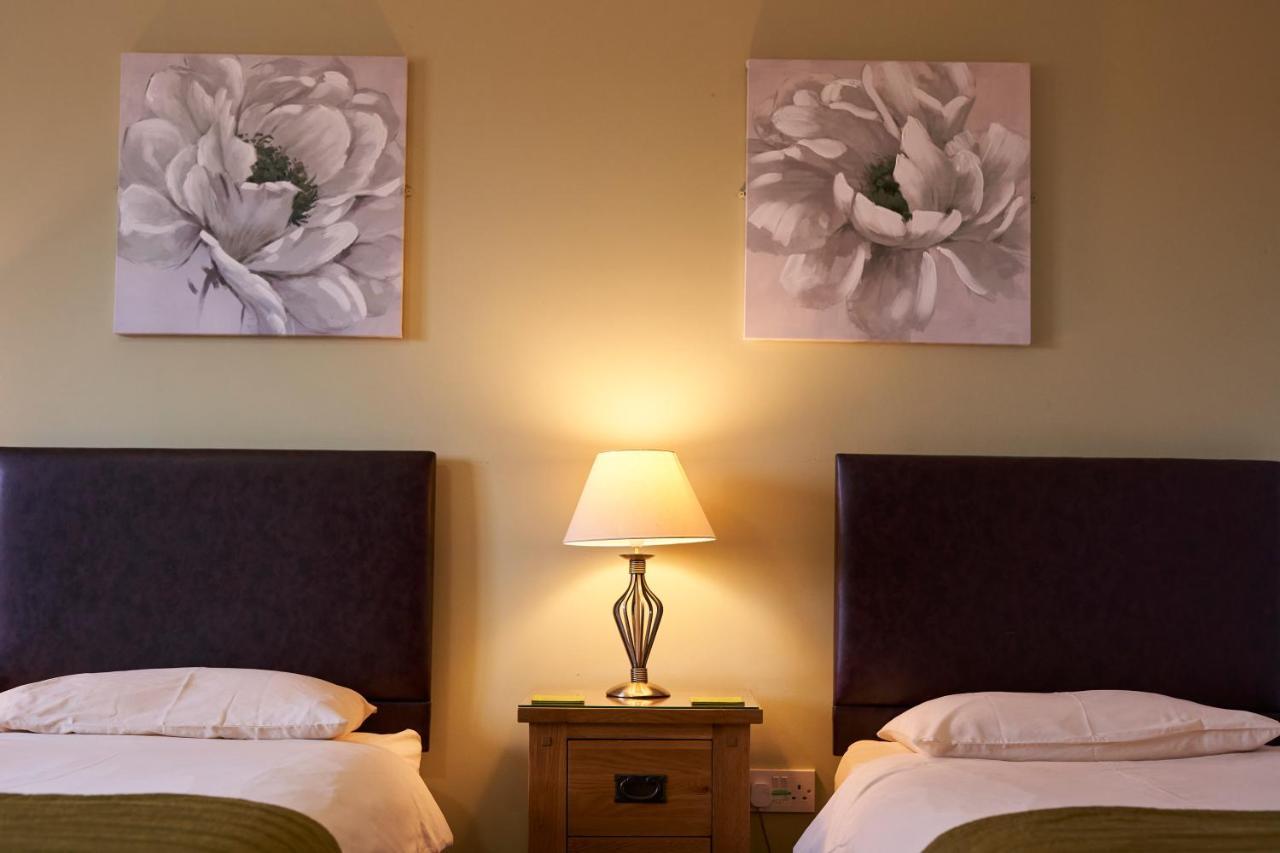 The New Inn Hotel Shottery Bagian luar foto