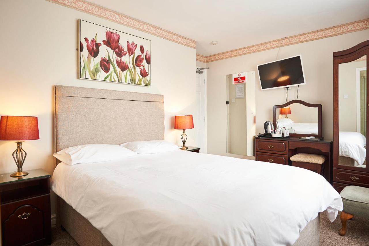 The New Inn Hotel Shottery Bagian luar foto