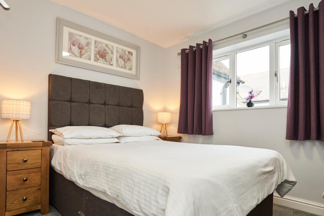 The New Inn Hotel Shottery Bagian luar foto