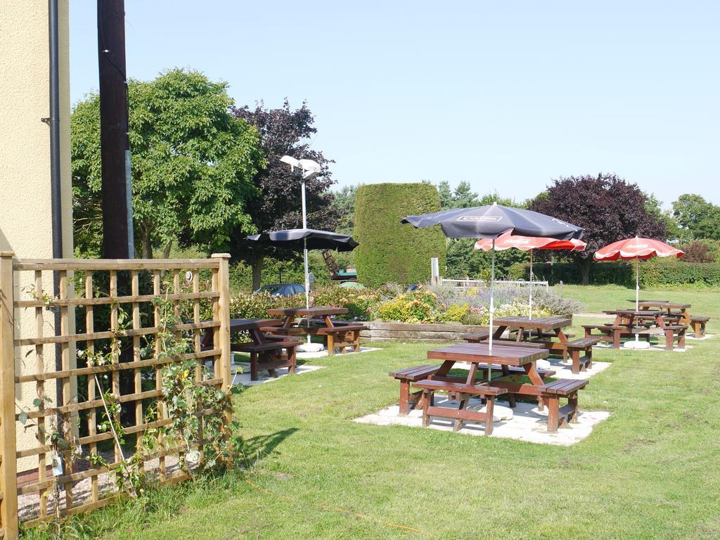 The New Inn Hotel Shottery Bagian luar foto