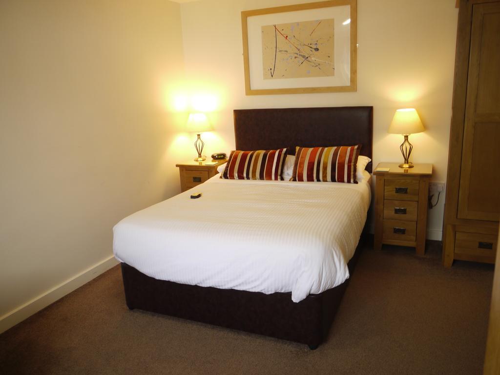 The New Inn Hotel Shottery Bagian luar foto